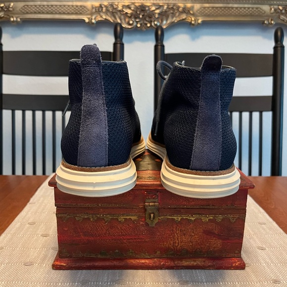 Cole Haan Men’s Lunargrand Navy Stitchlite Knit Lace Up Chukka Boot Size 10M main image 6